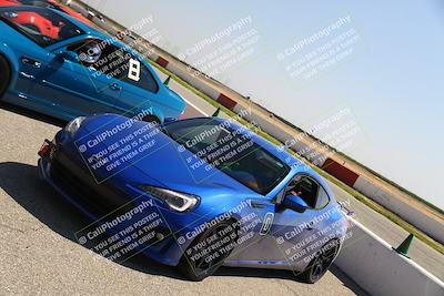 media/Sep-17-2023-Speed Ventures (Sun) [[7e780ba612]]/Green/Grid and Straight/